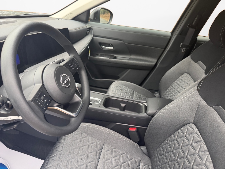 3N8AP6CE2TL338361 2026 Nissan Kicks SV