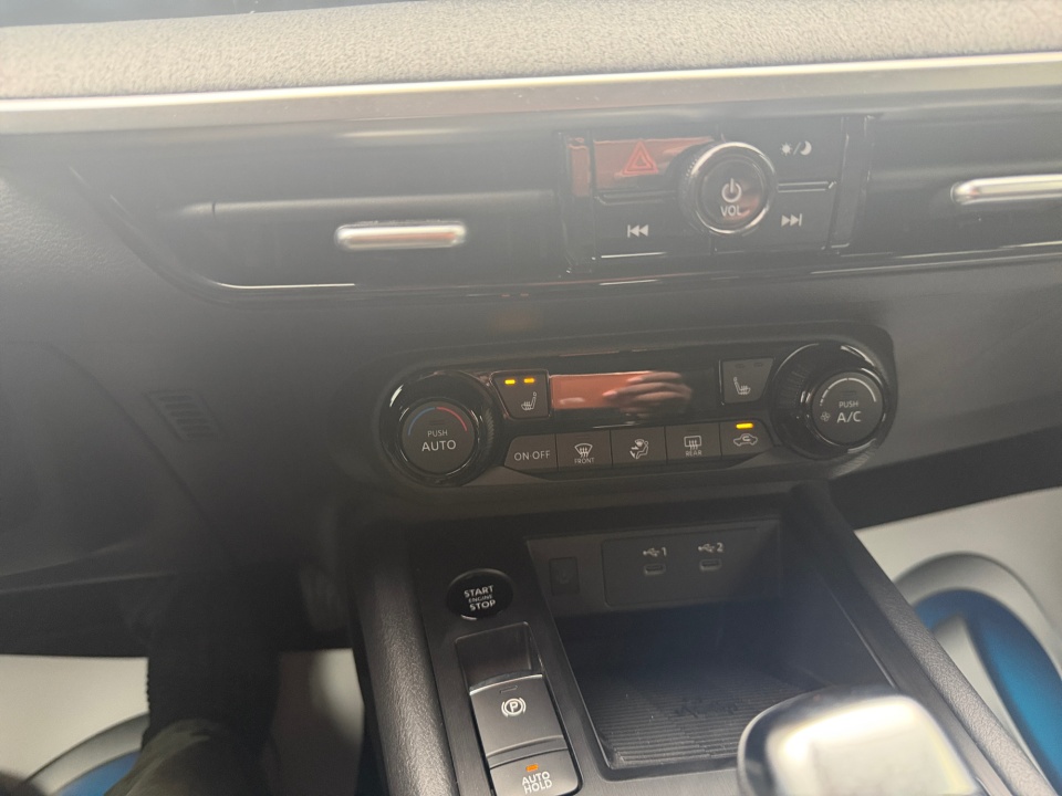 3N8AP6CE2TL338361 2026 Nissan Kicks SV