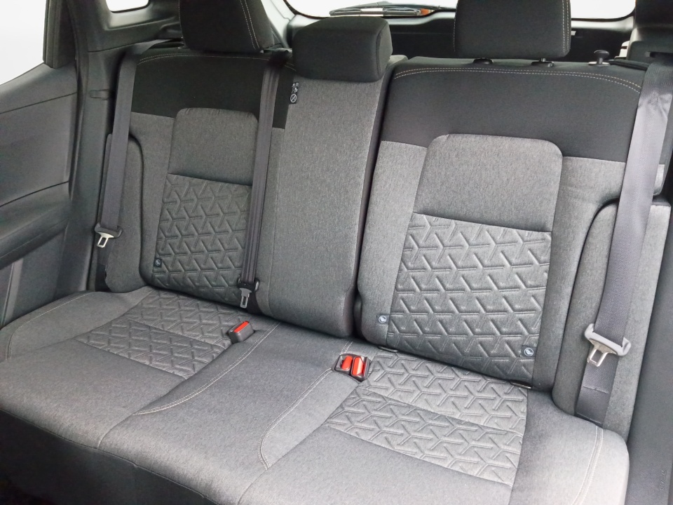 3N8AP6CE2TL411163 2026 Nissan Kicks SV