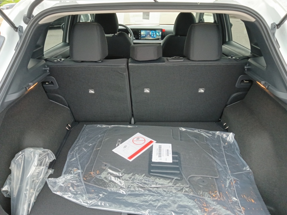 3N8AP6CE2TL411163 2026 Nissan Kicks SV