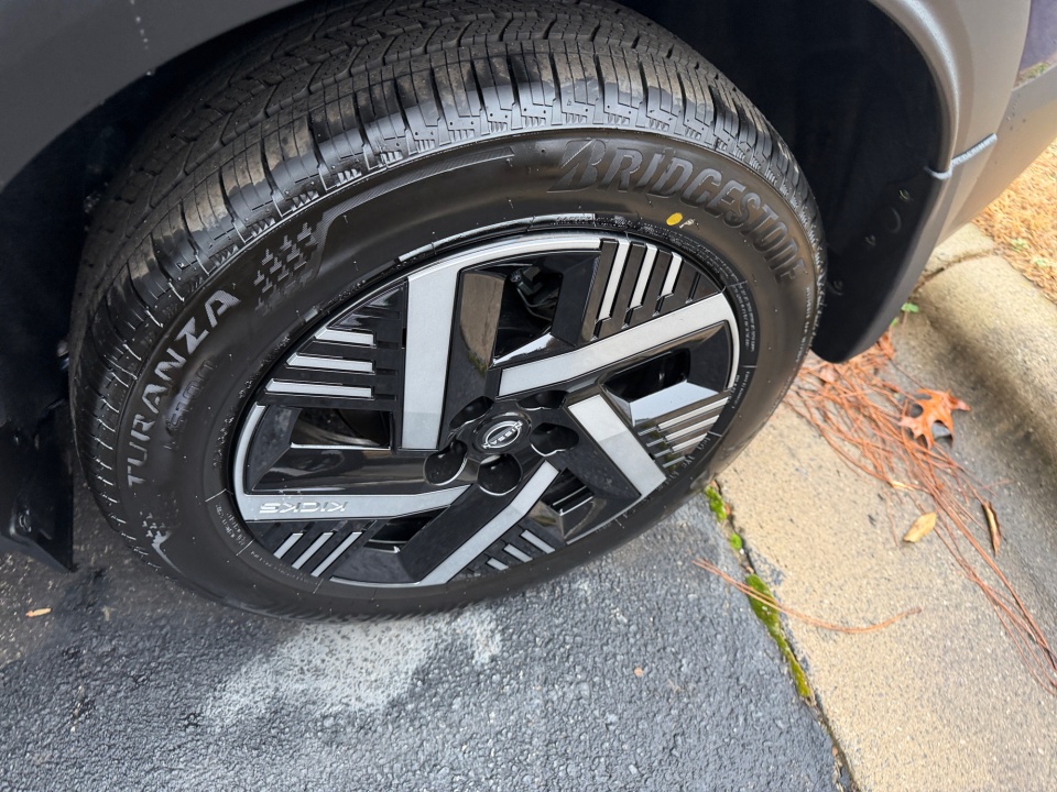 3N8AP6CE3TL336585 2026 Nissan Kicks SV