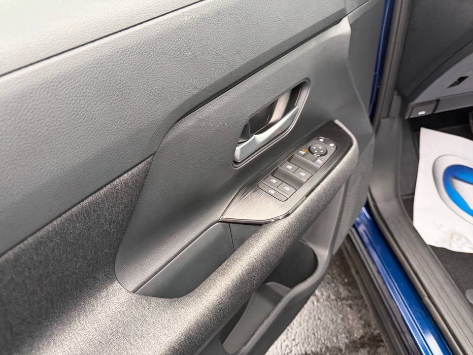 3N8AP6CE3TL336585 2026 Nissan Kicks SV