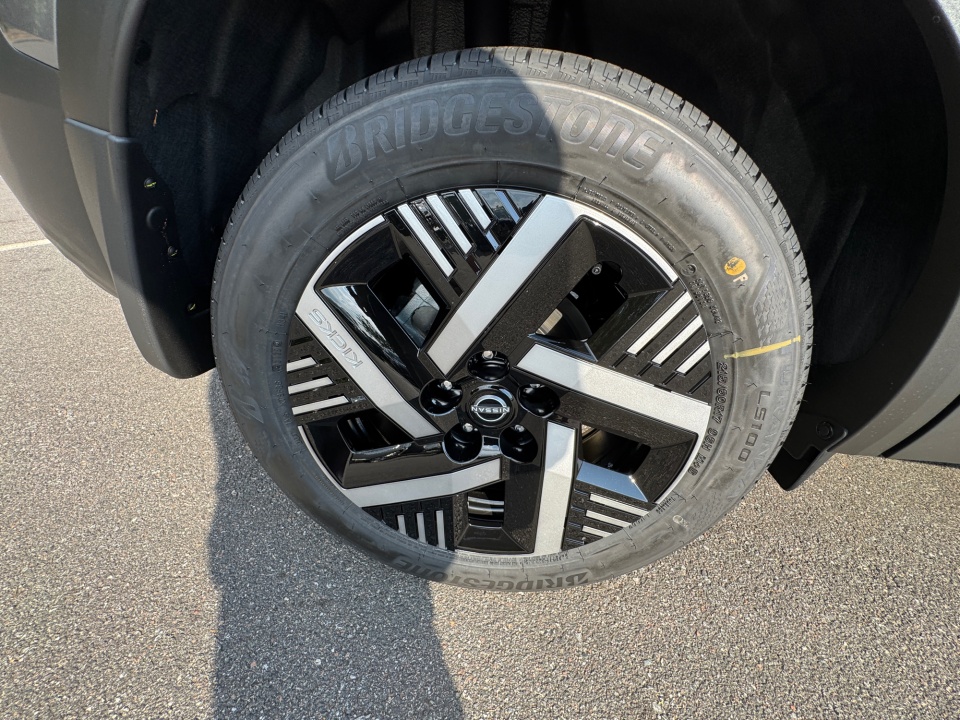 3N8AP6CE8TL312203 2026 Nissan Kicks SV