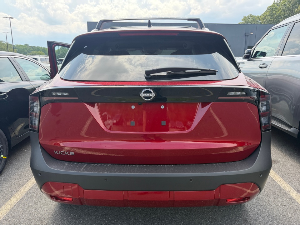 3N8AP6CE8TL424449 2026 Nissan Kicks SV