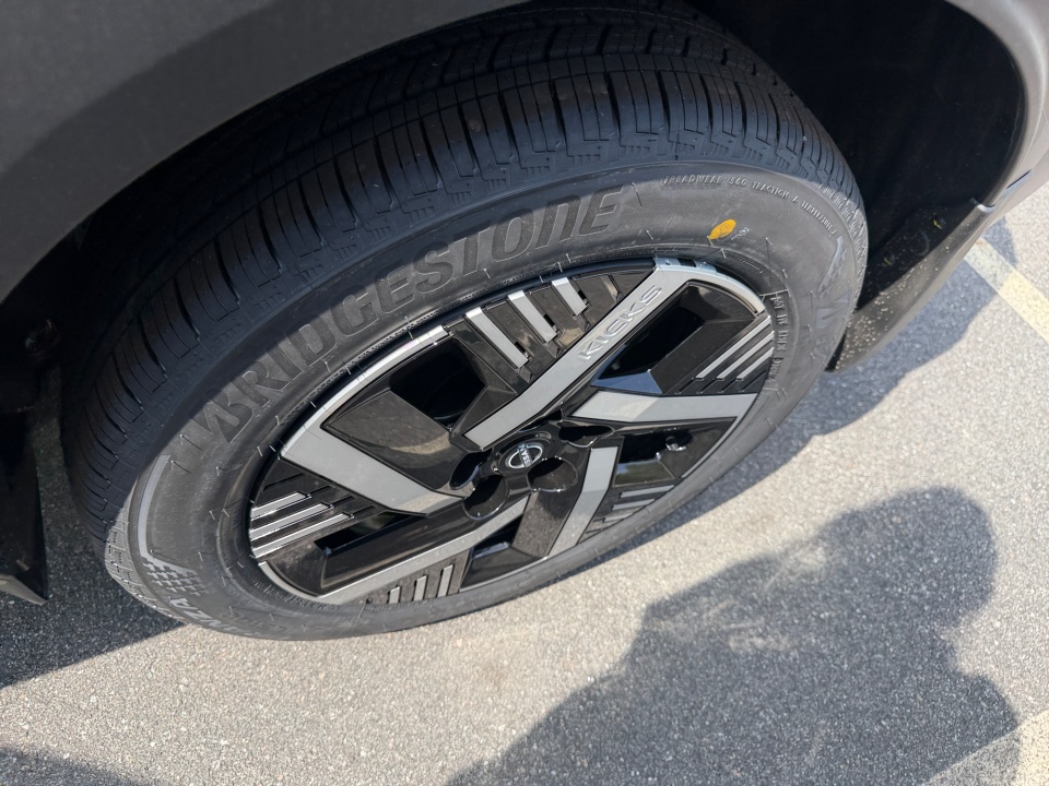3N8AP6CE8TL424449 2026 Nissan Kicks SV