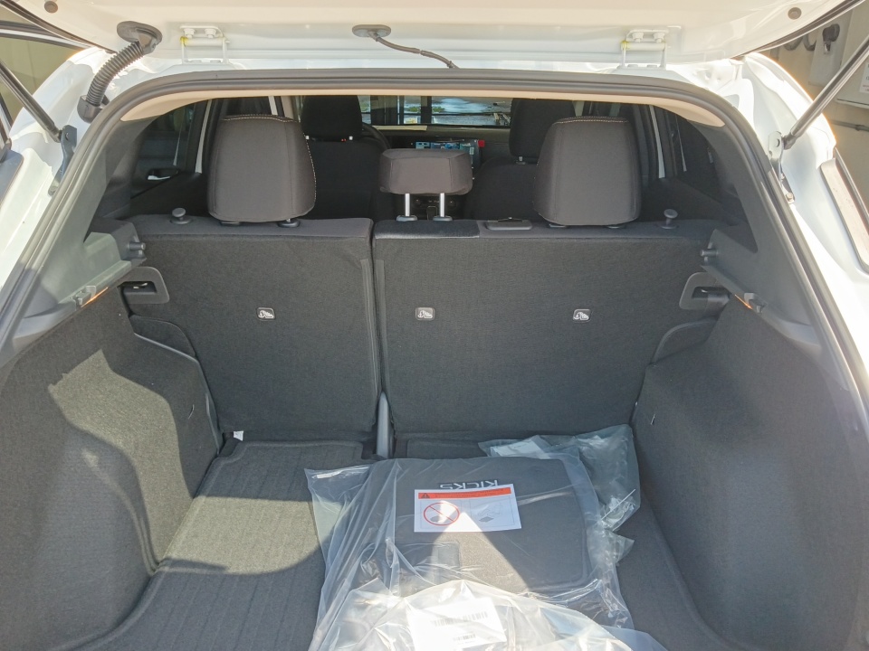 3N8AP6CE8VL312740 2027 Nissan Kicks SV