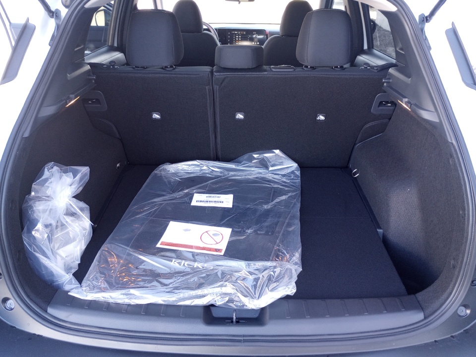 3N8AP6CE9TL327728 2026 Nissan Kicks SV