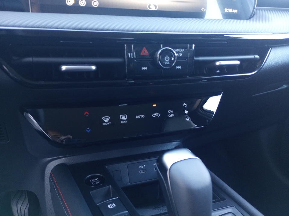 3N8AP6DA0TL324938 2026 Nissan Kicks SR