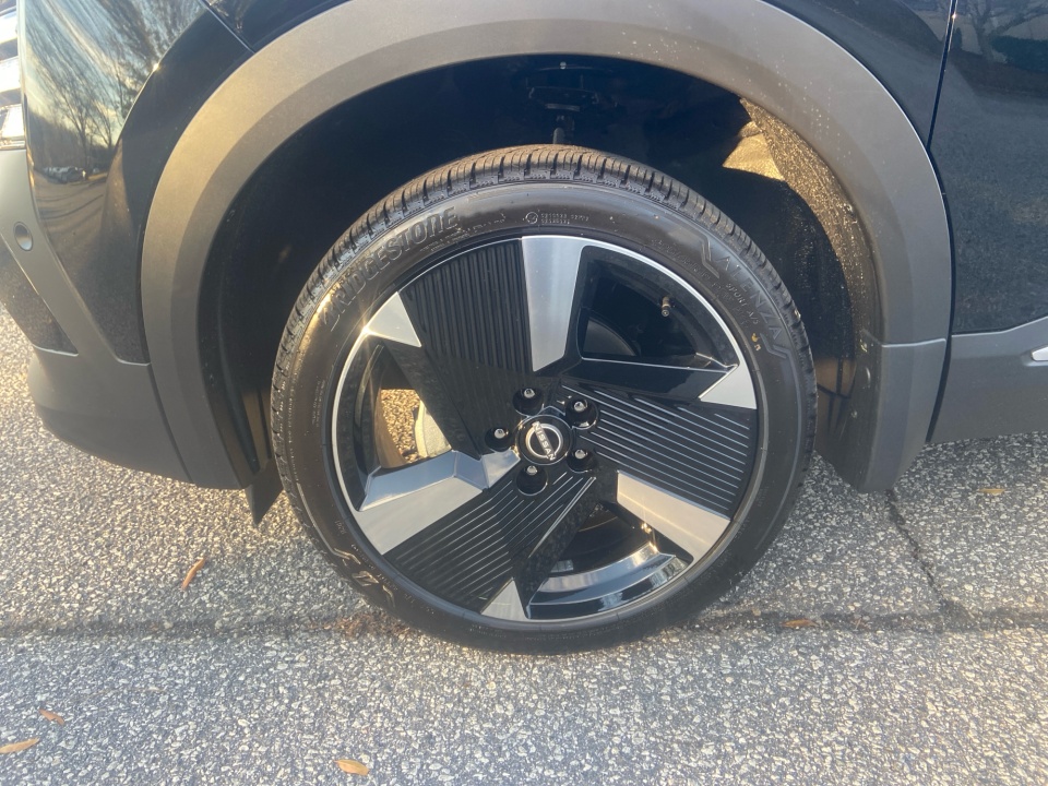 3N8AP6DA0TL334160 2026 Nissan Kicks SR