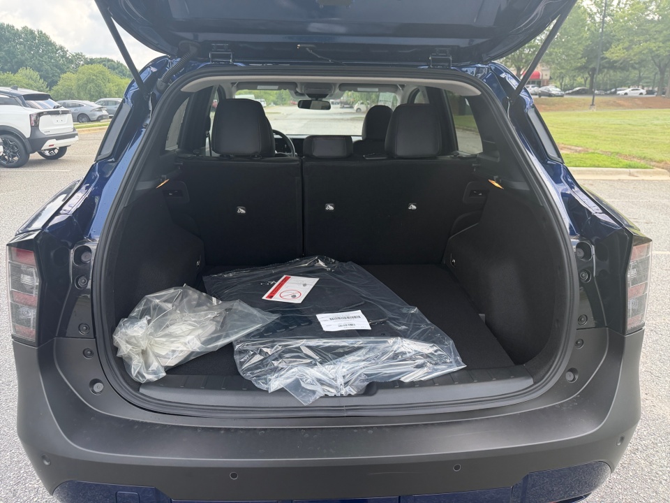 3N8AP6DA0TL422397 2026 Nissan Kicks SR