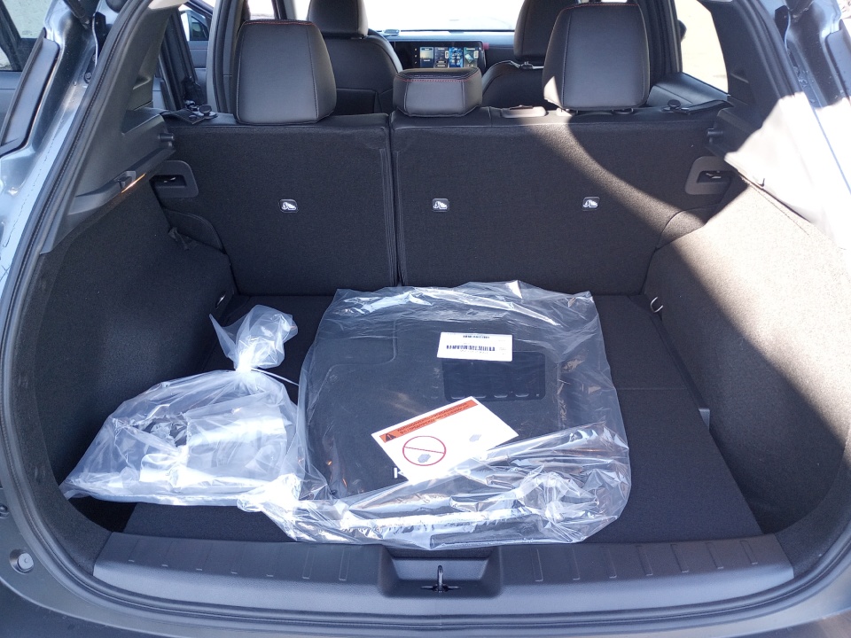 3N8AP6DA2TL326965 2026 Nissan Kicks SR