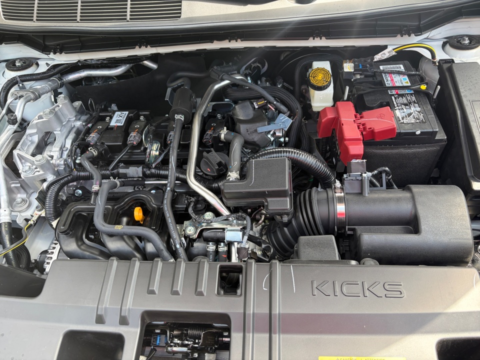 3N8AP6DA2TL422014 2026 Nissan Kicks SR