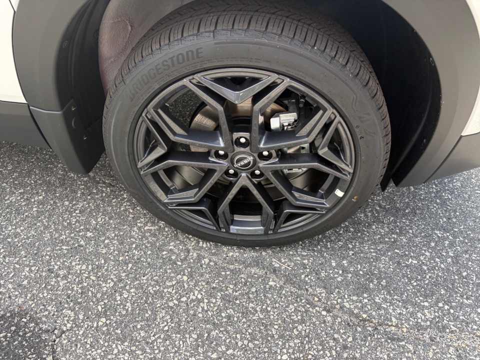 3N8AP6DA2TL422014 2026 Nissan Kicks SR