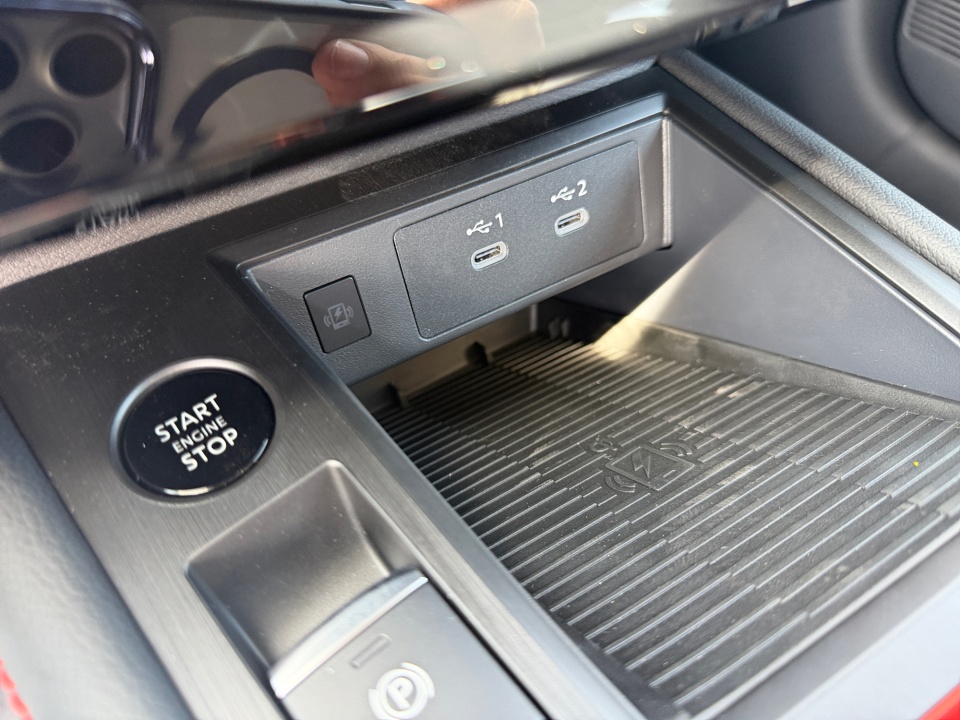 3N8AP6DA6TL422906 2026 Nissan Kicks SR