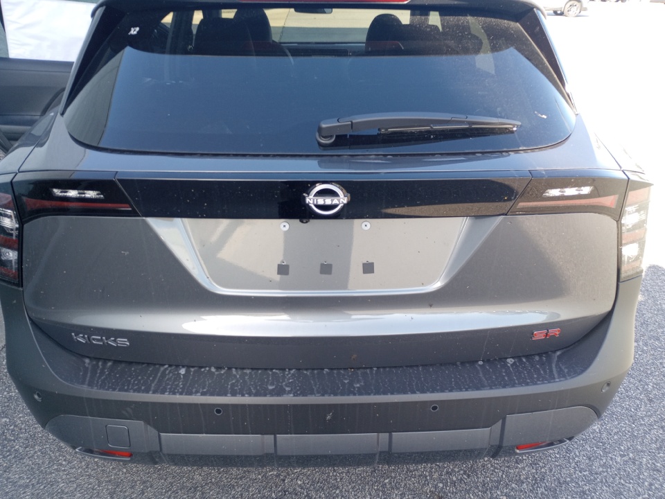 3N8AP6DA8TL302735 2026 Nissan Kicks SR