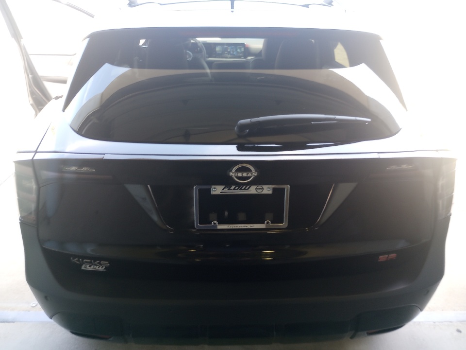 3N8AP6DA8TL307837 2026 Nissan Kicks SR