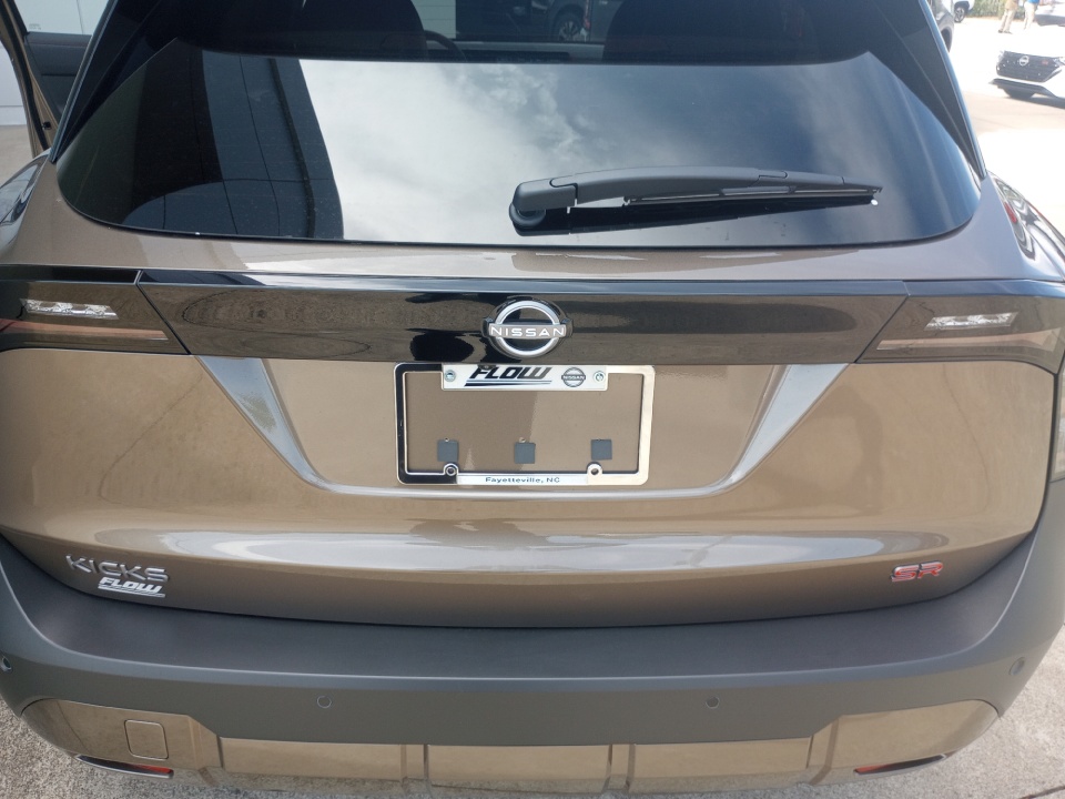 3N8AP6DA8TL314559 2026 Nissan Kicks SR