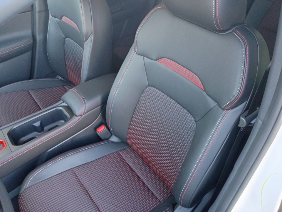 3N8AP6DA8TL407680 2026 Nissan Kicks SR