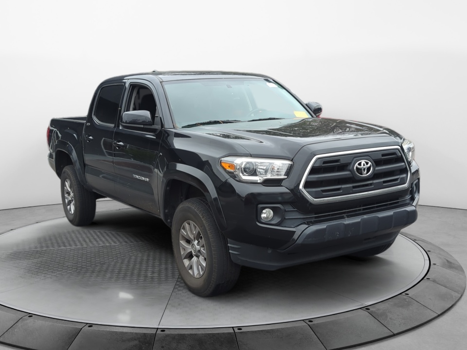 2017 Toyota Tacoma SR5 V6 Double Cab RWD