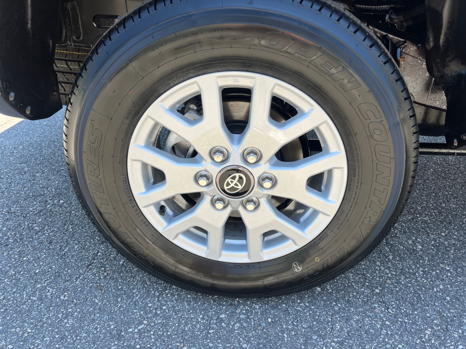 3TMKB5FN2TM071320 2026 Toyota Tacoma SR5