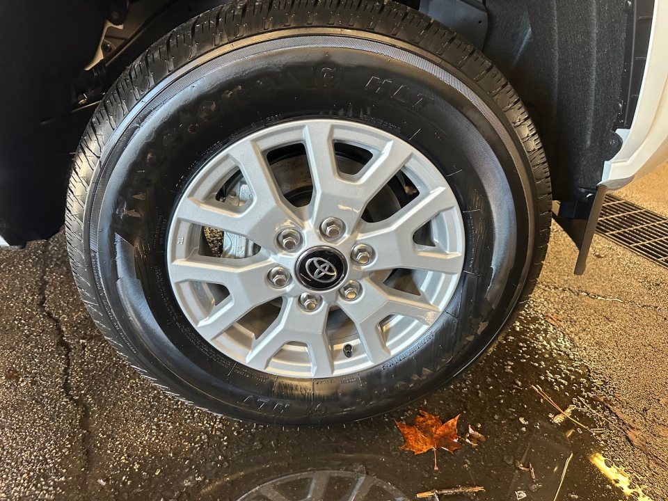 3TMKB5FNXSM053517 2025 Toyota Tacoma SR5