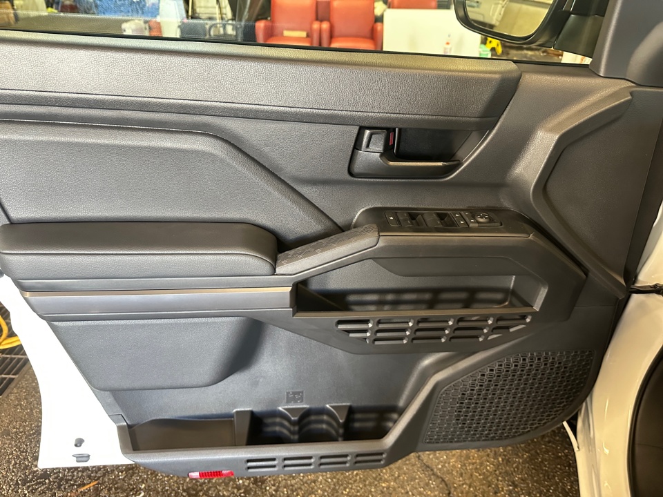 3TMKB5FNXSM053517 2025 Toyota Tacoma SR5