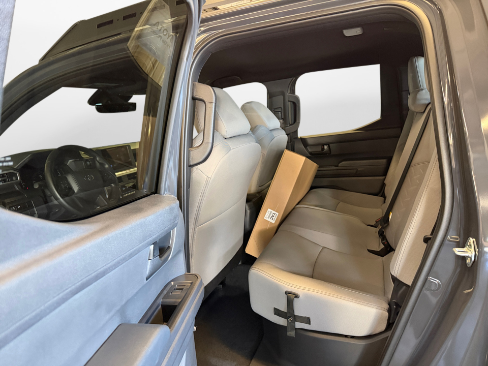 3TMLB5JN2TM266846 2026 Toyota Tacoma SR5