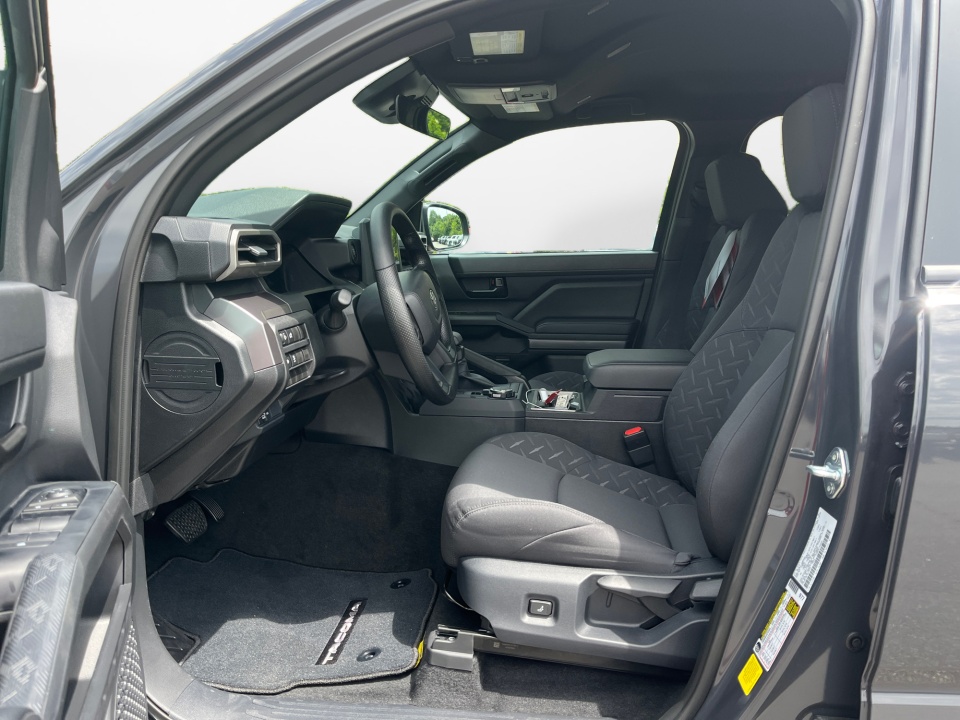 3TMLB5JN2TM273473 2026 Toyota Tacoma SR5