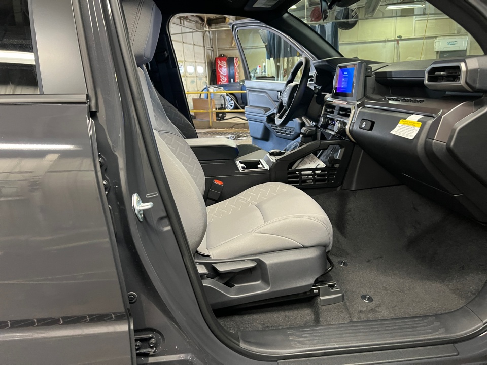 3TMLB5JN4SM200085 2025 Toyota Tacoma SR5