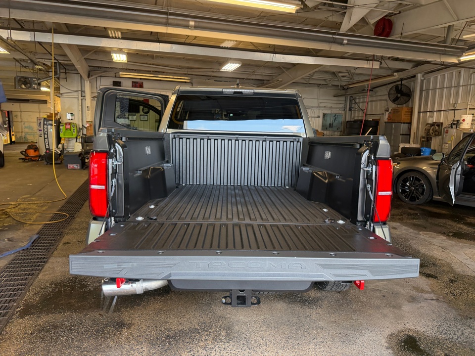 3TMLB5JN4TM284586 2026 Toyota Tacoma TRD Off Road