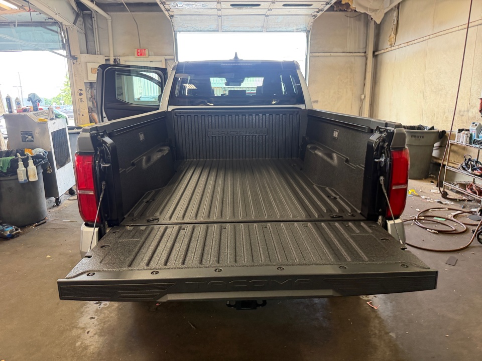 3TMLB5JN4TM289609 2026 Toyota Tacoma SR5