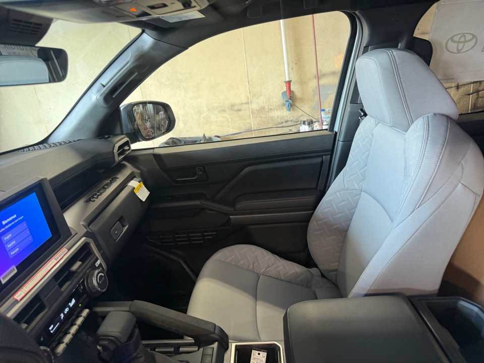 3TMLB5JN4TM289609 2026 Toyota Tacoma SR5