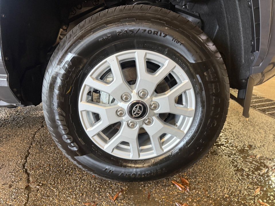 3TMLB5JN5TM287111 2026 Toyota Tacoma SR5