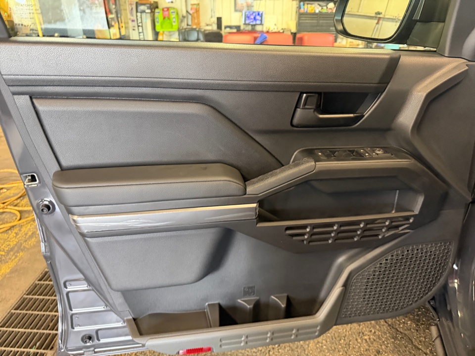 3TMLB5JN5TM287111 2026 Toyota Tacoma SR5
