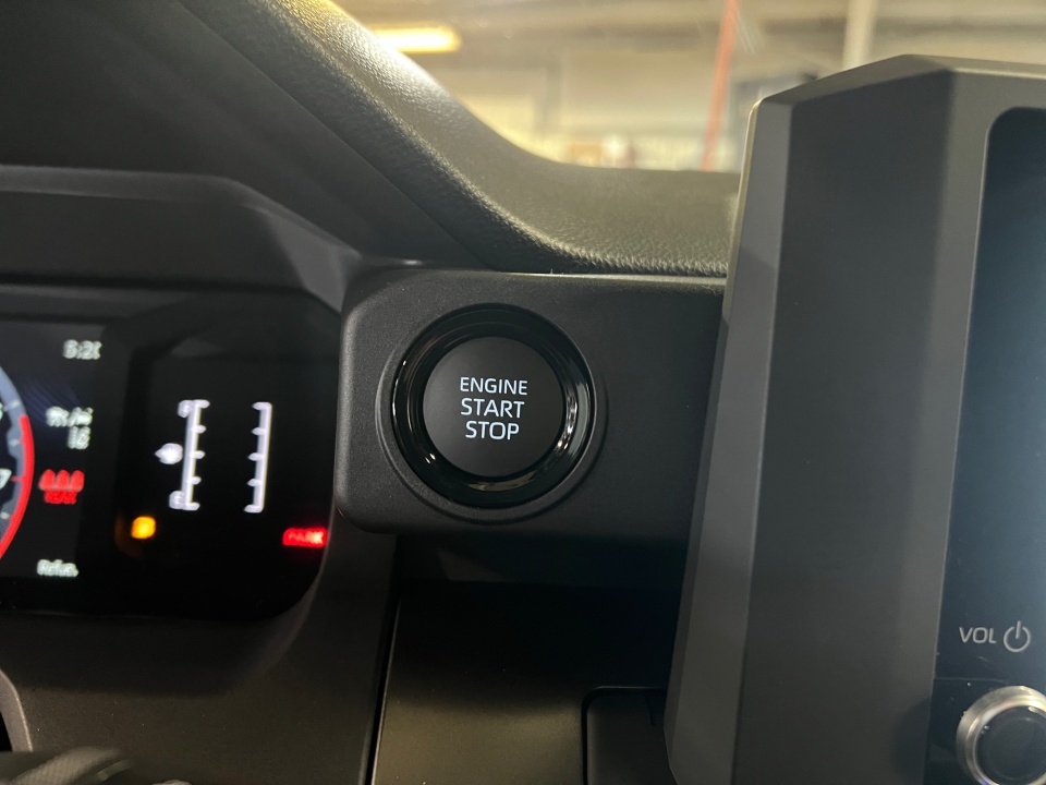 3TMLB5JN6SM198047 2025 Toyota Tacoma SR5