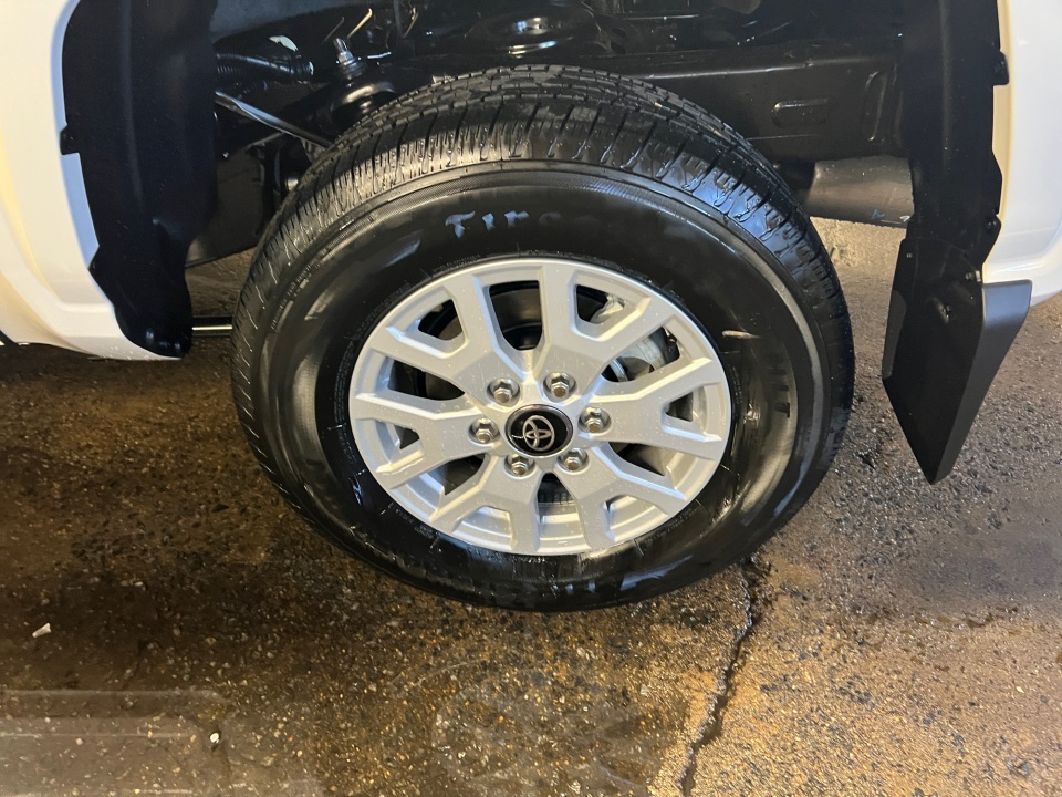 3TMLB5JN6SM198047 2025 Toyota Tacoma SR5