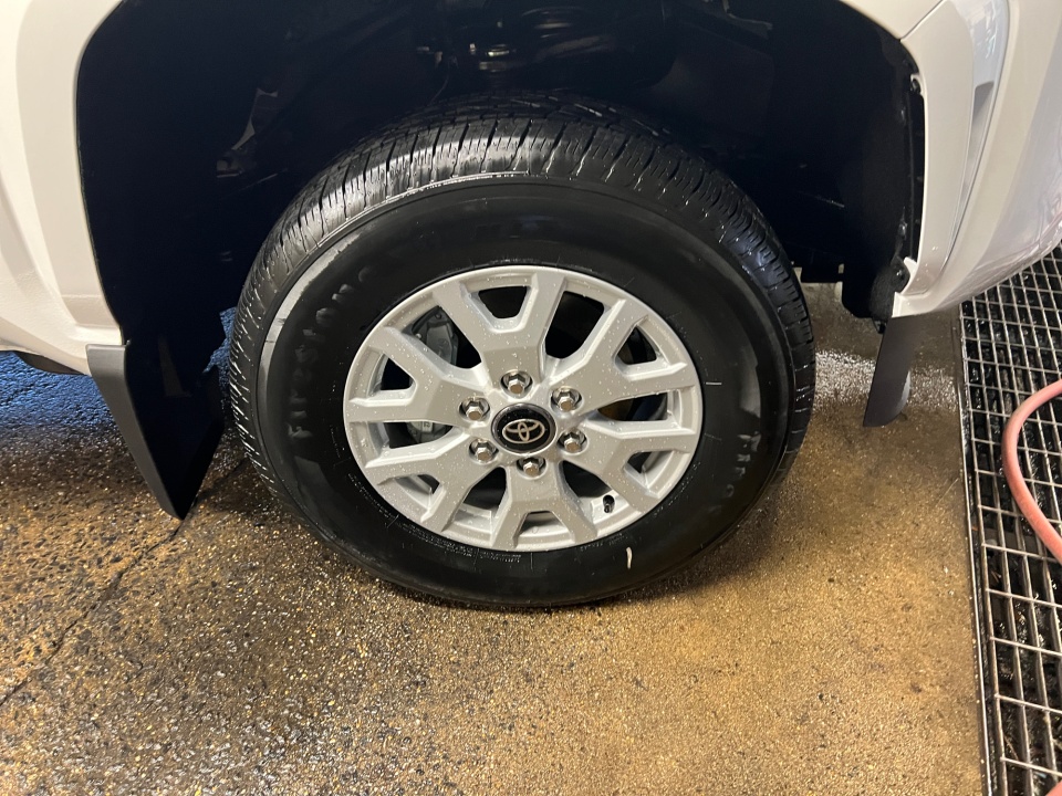 3TMLB5JN6SM198047 2025 Toyota Tacoma SR5