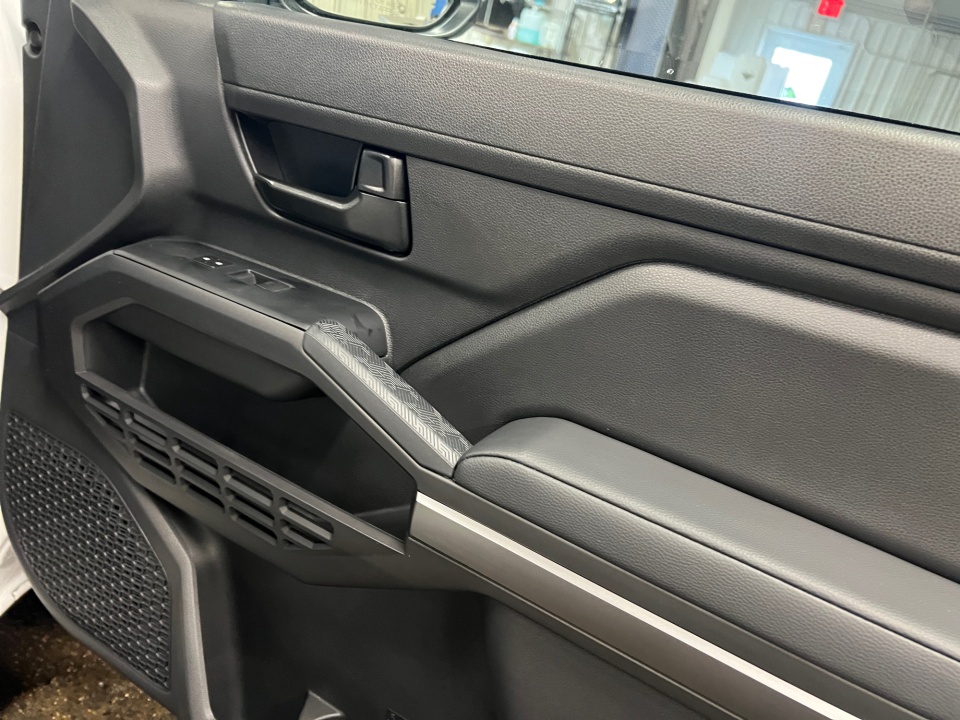 3TMLB5JN6SM198047 2025 Toyota Tacoma SR5