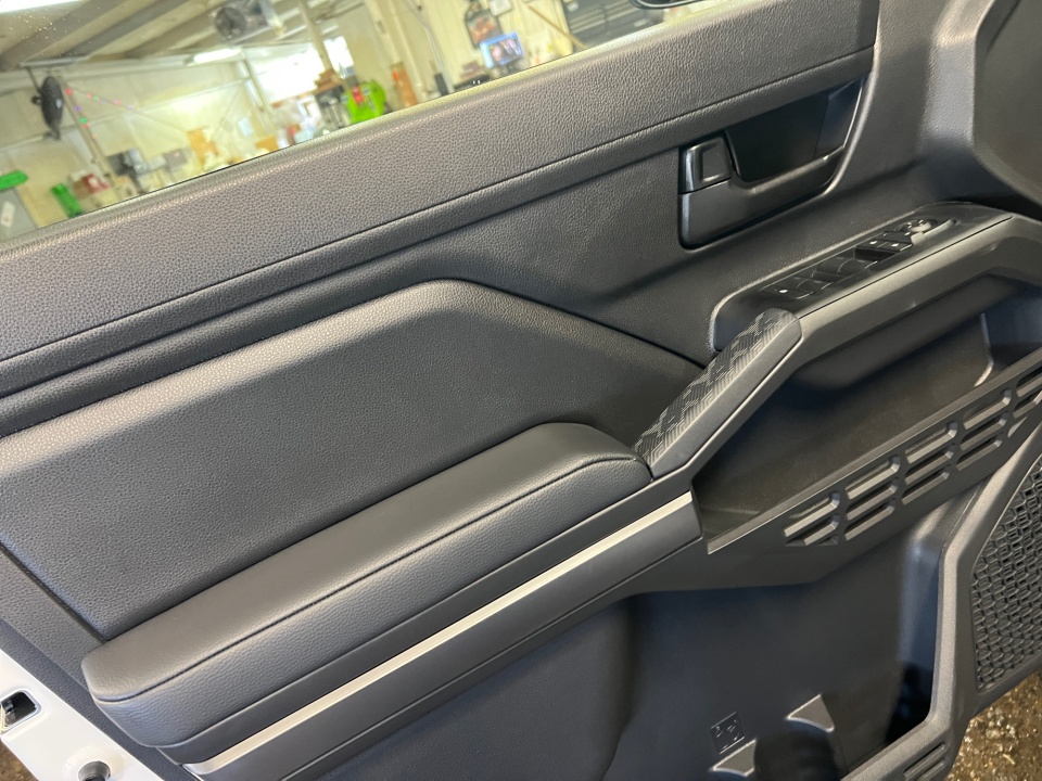 3TMLB5JN6SM198047 2025 Toyota Tacoma SR5