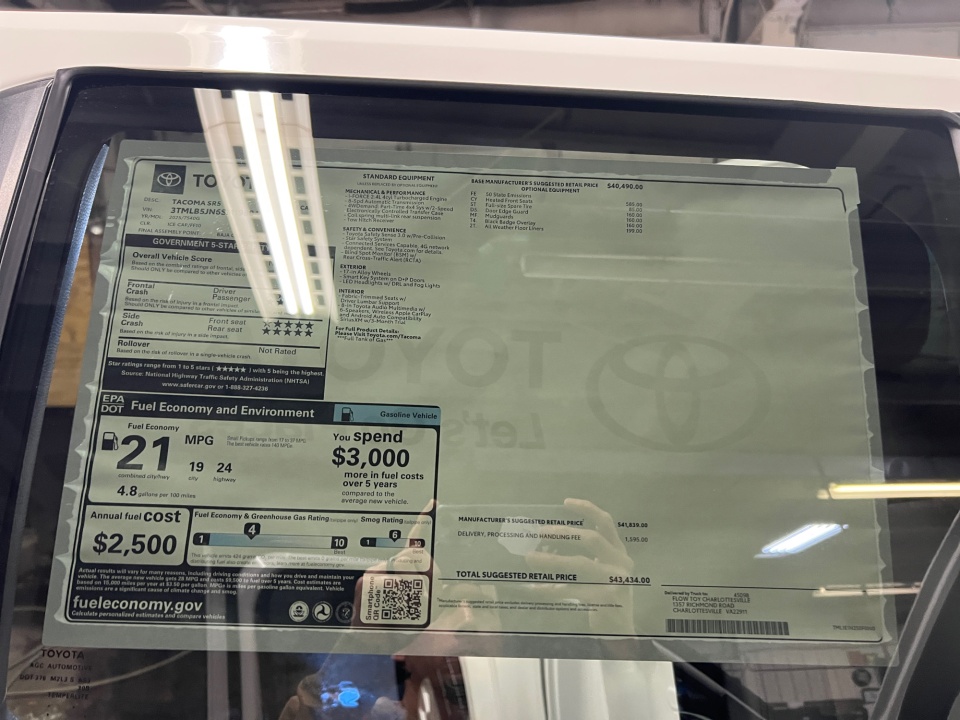 3TMLB5JN6SM198047 2025 Toyota Tacoma SR5