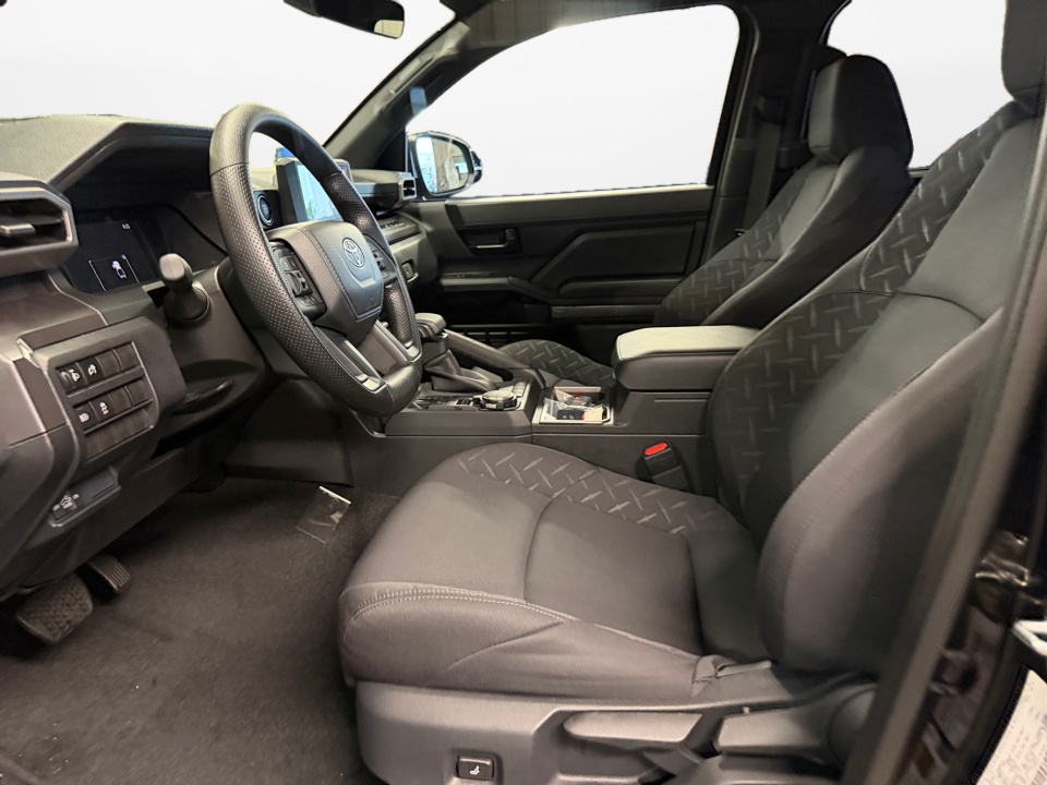3TMLB5JN6TM293435 2026 Toyota Tacoma SR5