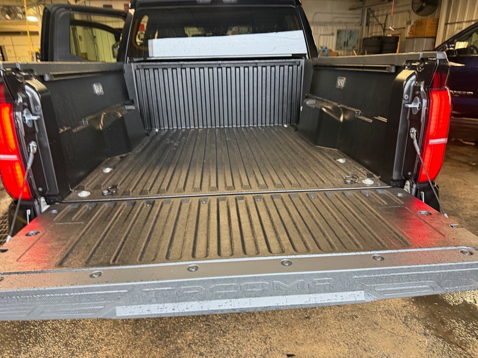 3TMLB5JN6TM293435 2026 Toyota Tacoma SR5