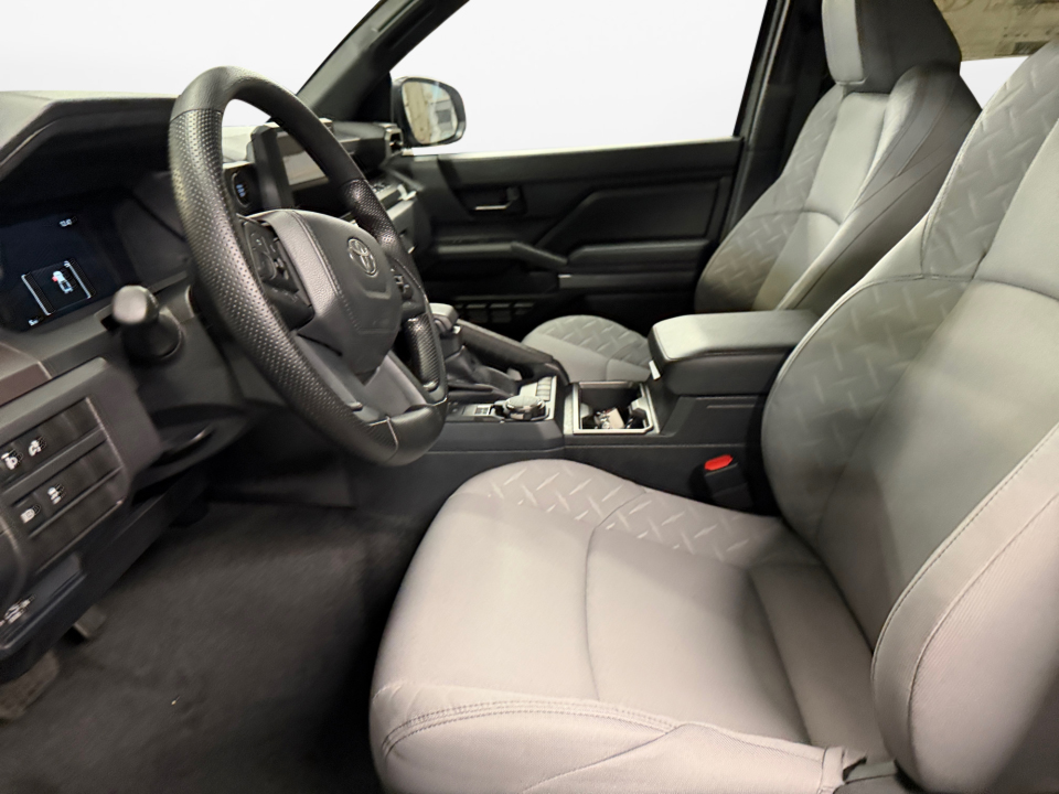 3TMLB5JN9TM215232 2026 Toyota Tacoma SR5