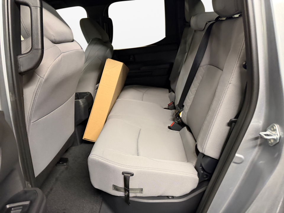 3TMLB5JN9TM215232 2026 Toyota Tacoma SR5