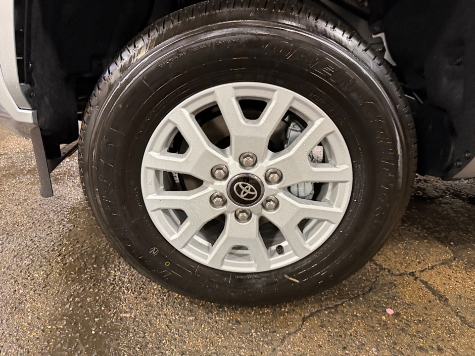 3TMLB5JN9TM215232 2026 Toyota Tacoma SR5