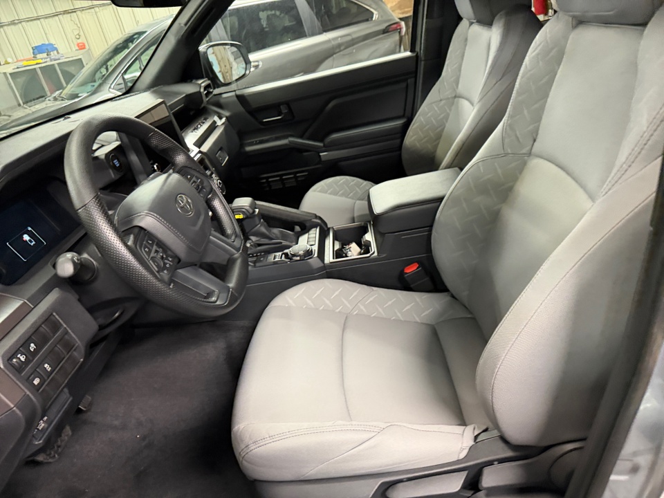 3TMLB5JN9TM215232 2026 Toyota Tacoma SR5