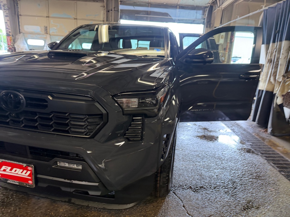 3TMLB5JN9TM293753 2026 Toyota Tacoma TRD Sport
