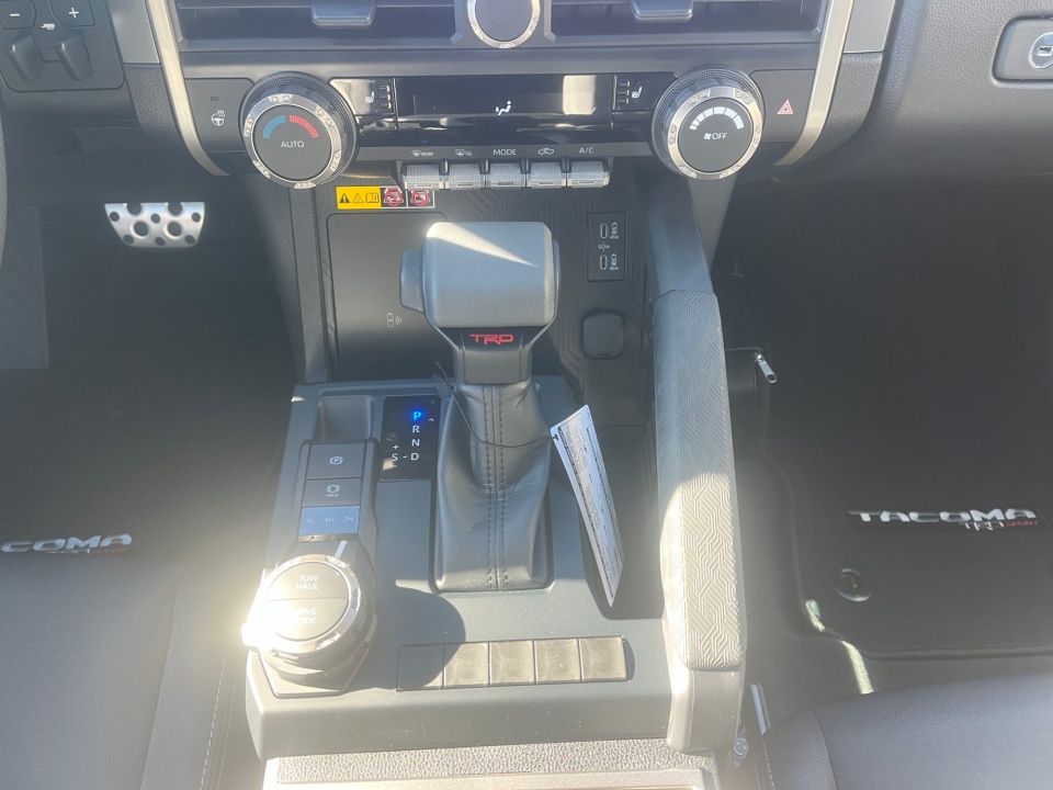 3TMLB5JNXTM216003 2026 Toyota Tacoma TRD Sport