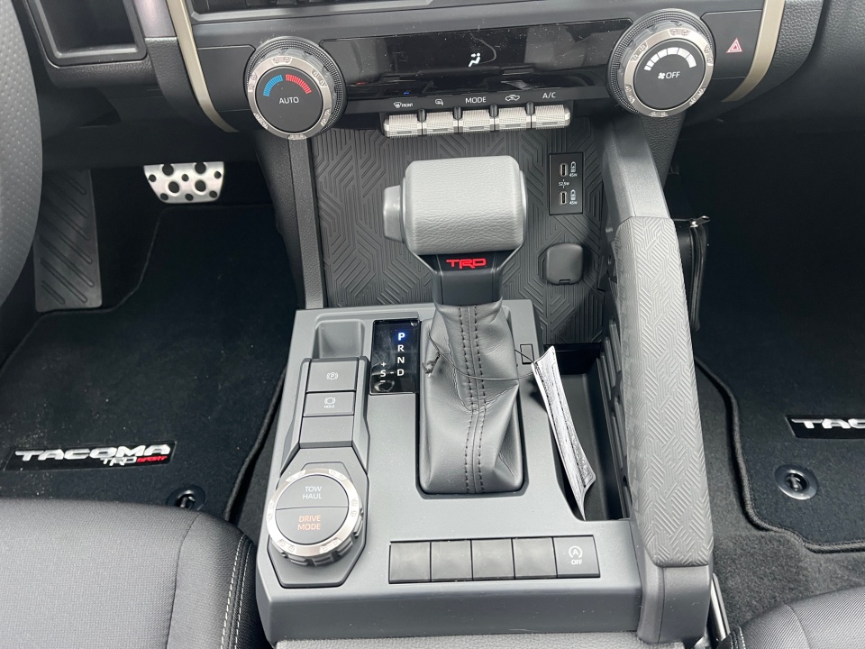 3TYKB5FN3TT035656 2026 Toyota Tacoma TRD Sport