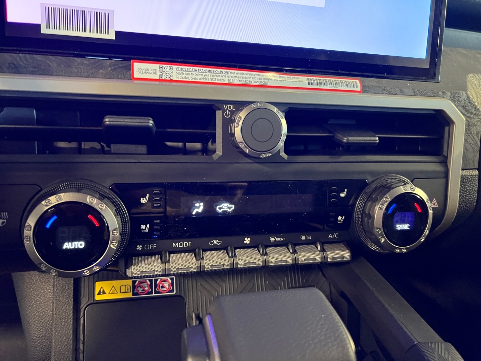 3TYLB5JN0TT120434 2026 Toyota Tacoma Limited